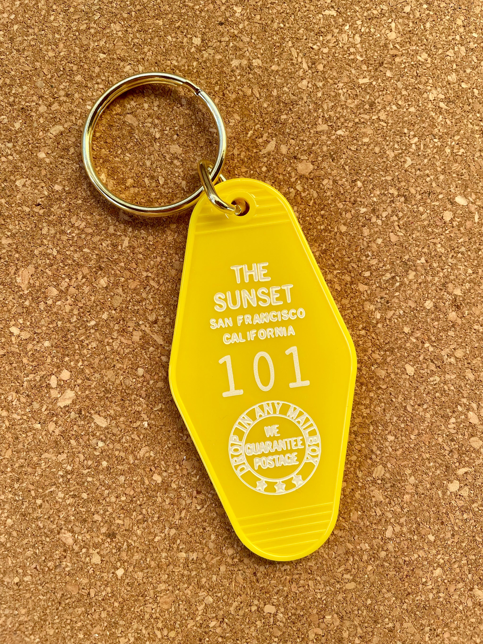 The Sunset Keychain – Opal Atlas